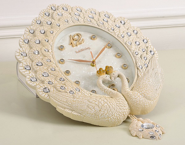 Đồng hồ treo tường phong cách Châu Âu cổ điển